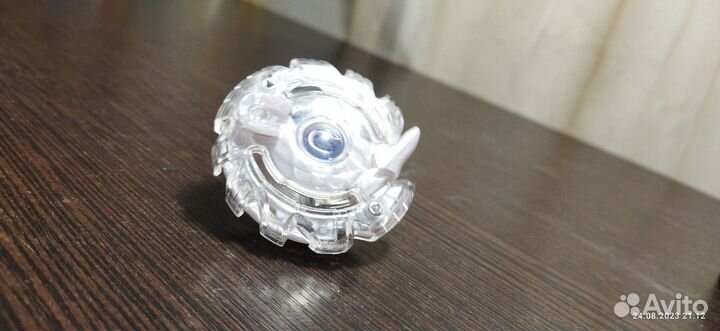 Волчки бейблейд 1-го поколения