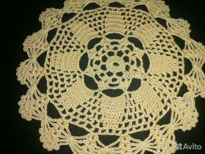 Декоративная салфетка. Франция. 60 е годы. Шёлк