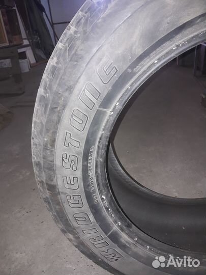 Bridgestone Dueler H/T D684 II 275/60 R20