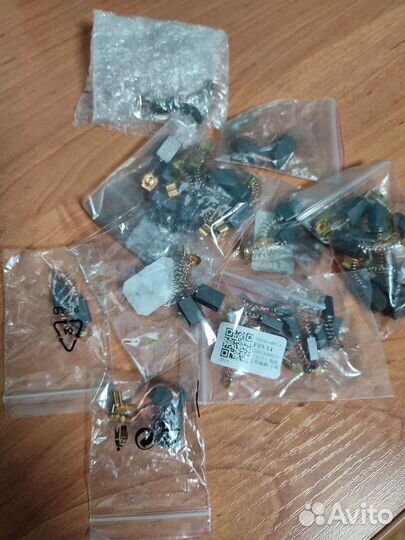 Щетки угольные для электроинструмента