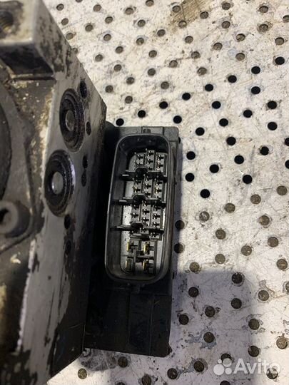 Блок управления ABS Mazda 6