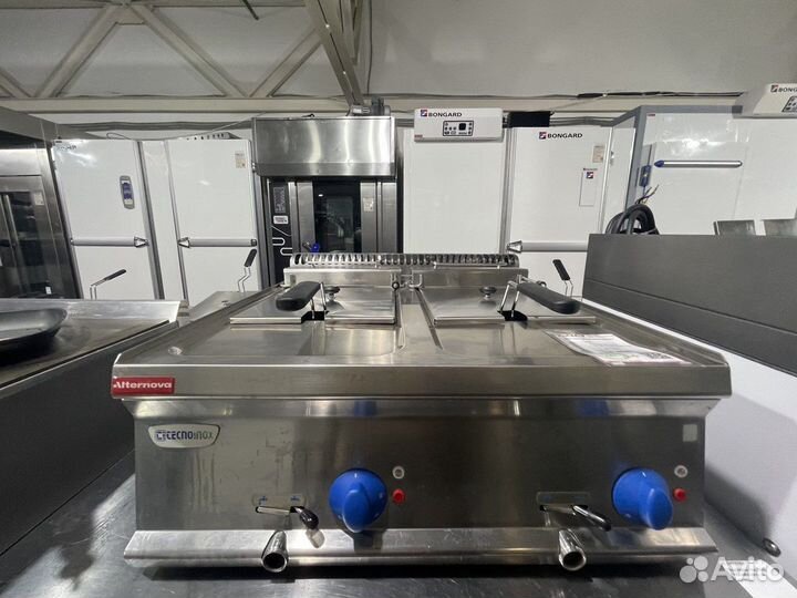 Фритюрница профессиональная настольная