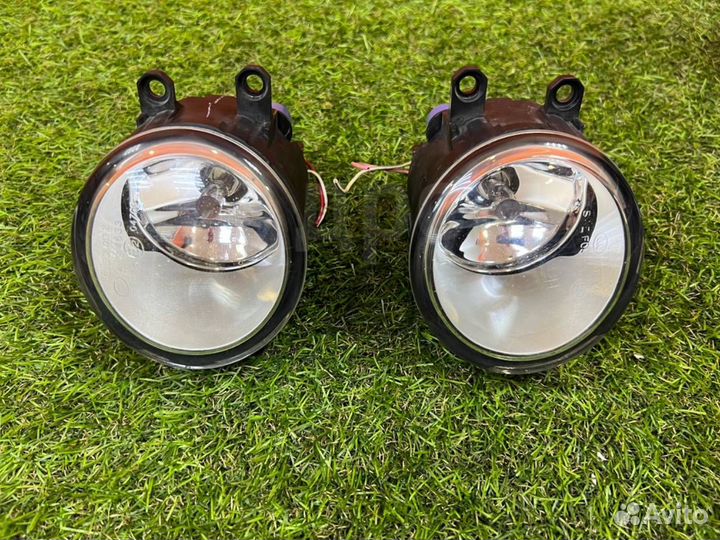 Противотуманные фары Toyota Camry ACV40/AVV50