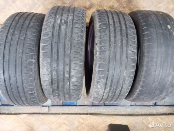 Nokian Tyres Hakka Blue 2 SUV 235/55 R17 103V