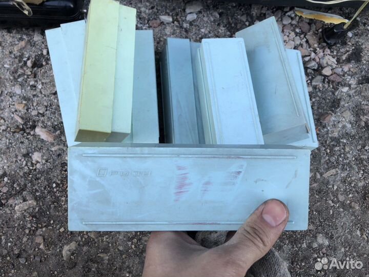 Рамки для слайдов в футляре (пенале). Новые