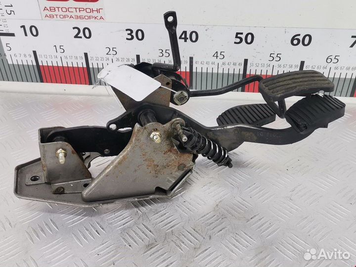 Педаль Citroen C3 Picasso 2001 4515L5
