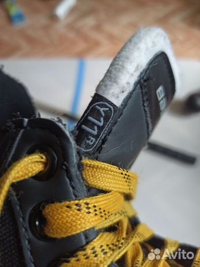 Коньки детские bauer Supreme 140 YTH размер 29,5