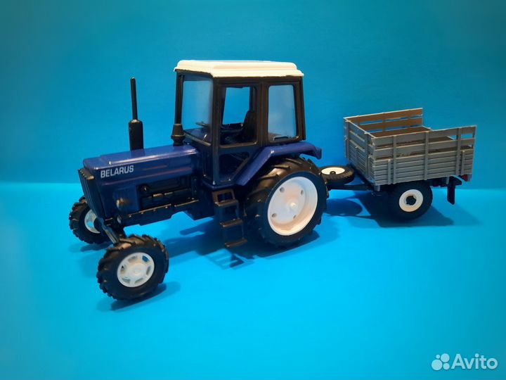 Трактор Беларус с телегой сельхоз. Игрушка
