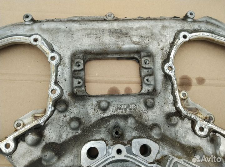 Крышка двигателя 2.5 VQ25нr Ниссан Инфинити