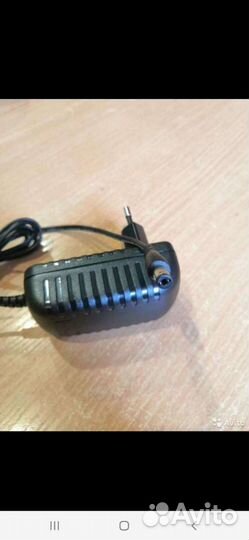 Блок питания 12В 1.8А