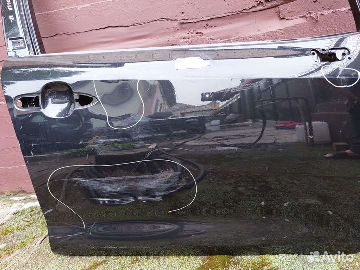 Toyota corolla 210 дверь