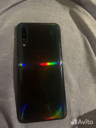 Samsung Galaxy A50, 4/64 ГБ
