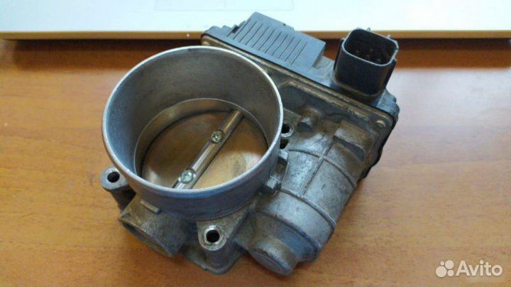 Дроссельная заслонка Infiniti Fx35