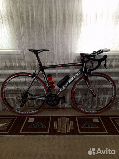 Шоссейный велосипед
