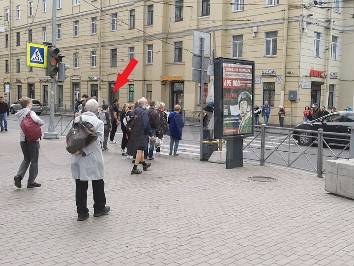 Торговая площадь, 130 м² ст. метро Площадь Ленина