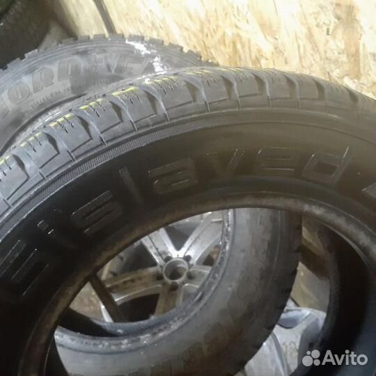 Gislaved Nord Frost III 215/65 R16