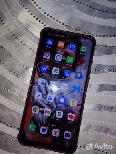 Телефон honor 20 lite
