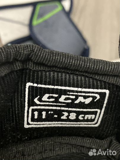 Перчатки хоккейные ссм