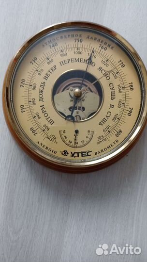 Барометр-анероид 