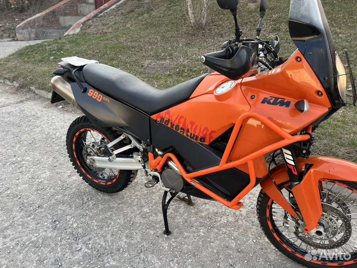 Бензобак KTM 990