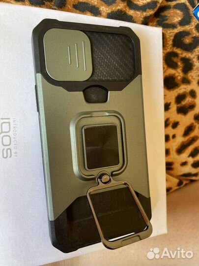 Чехол противоударный на iPhone 12