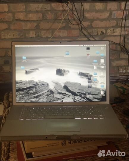 250гб 4гб проц2х2.4гГц Apple MacBook Pro 3.1