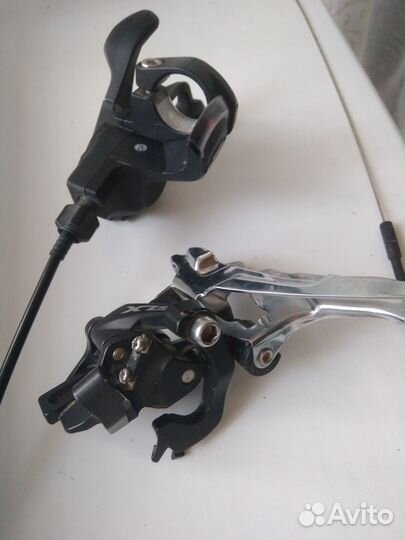 Передний переключатель / манетка Shimano Deore SLX