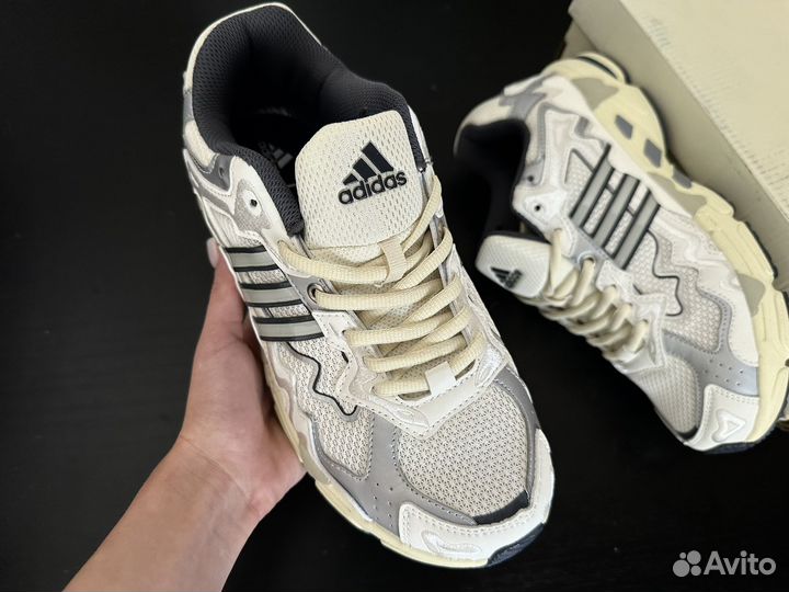 Кросовки Adidas bad banny