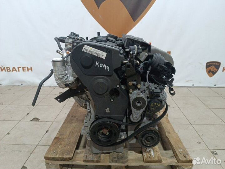 Двигатель Volkswagen Passat B6 BLX 2.0 FSI 2010