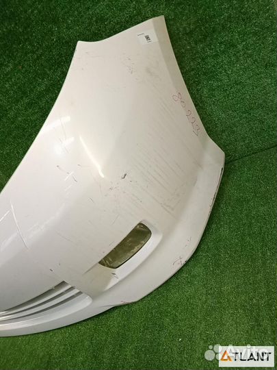 Бампер передний toyota isis