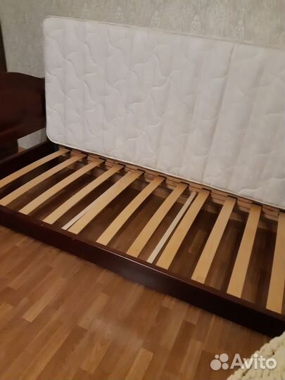 Кровать с матрасом бу 80*200