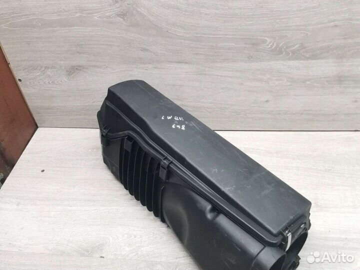 Корпус воздушного фильтра Mercedes E W211