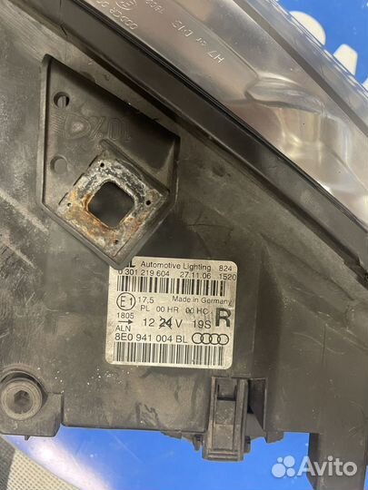 Фара правая Audi A4 B7 8E0941004BL 2004-2009