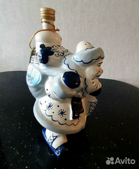 Бутылка новогодняя. Вместимость 2,25 литра