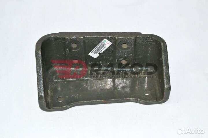 Кронштейн двигателя правый howo