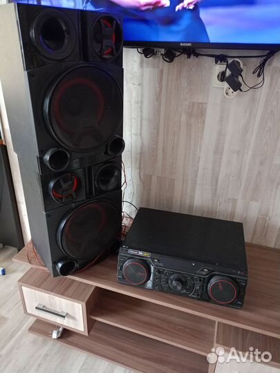 Продам музыкальный центр