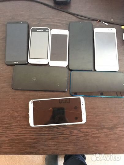 iPhone SE, 32 ГБ