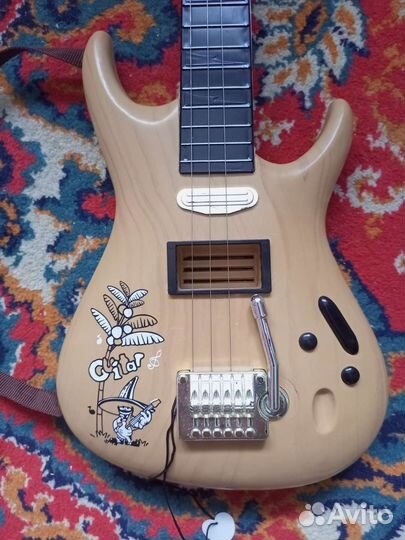 Детская гитара