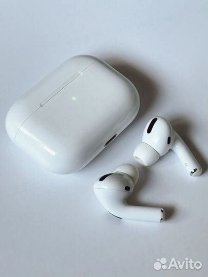 Оригинальные Apple AirPods Pro