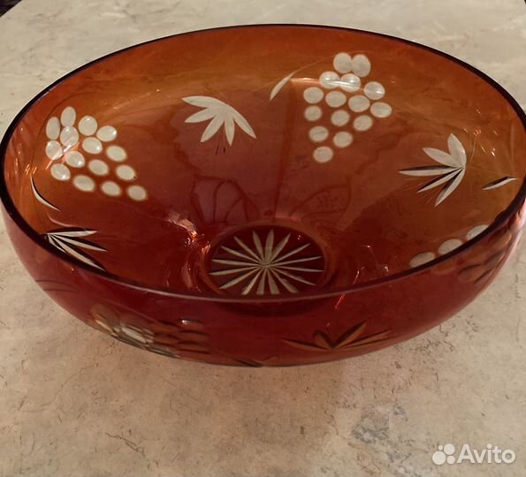 Ваза, фруктовница 