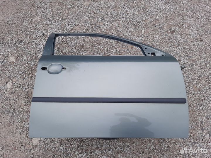 Дверь передняя правая Skoda Octavia A4