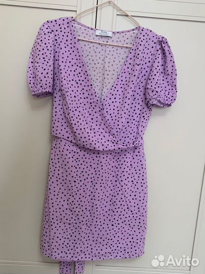 Платье летнее bershka из вискозы в горошек