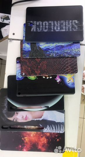 Чехлы для планшетов