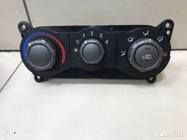 Блок управления отопителем без кондиционера