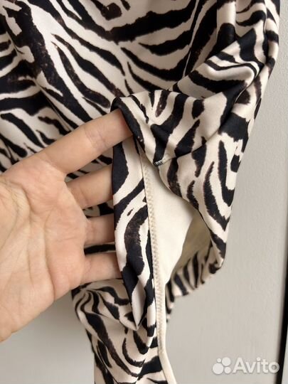 Купальник слитный hm новый