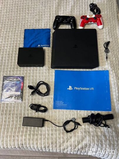 Sony playstation 4 slim