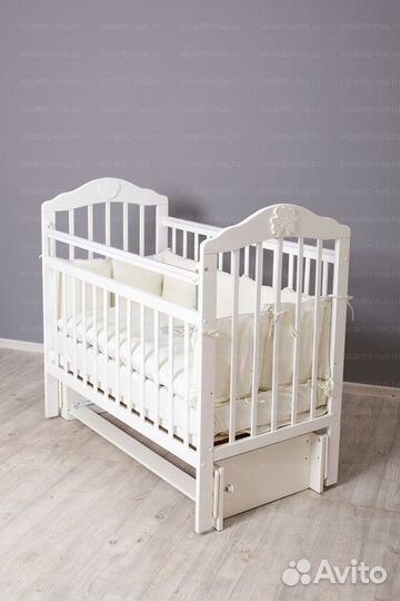 Кроватка с маятником Incanto Pali