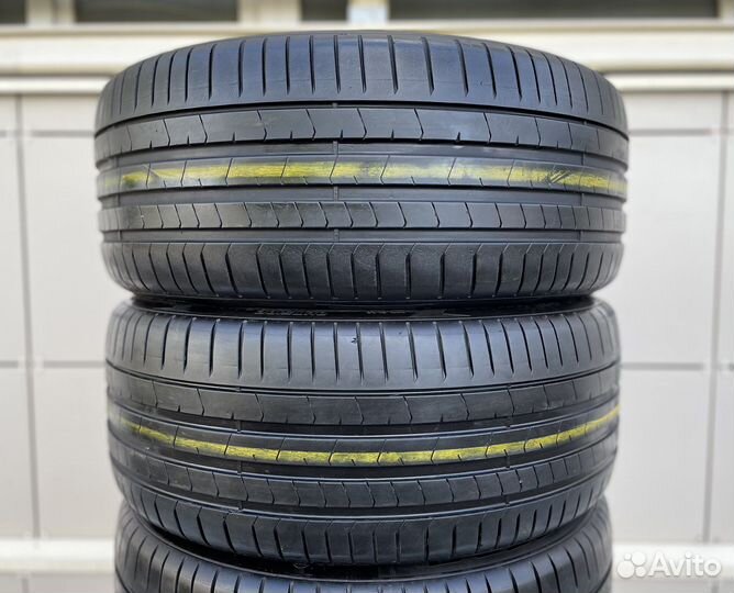 Pirelli P Zero 275/40 R21 и 315/35 R21 107Y