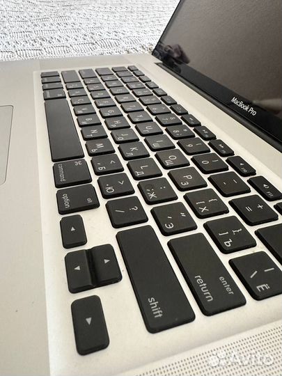 Apple MacBook Pro 17