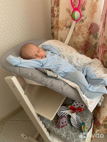 Креслице-шезлонг для стульчика Stokke newborn set